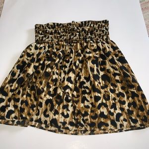 South moon under skirt